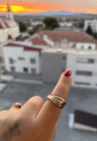 https://www.vipluxury.sk/Cartier Trinity Normal