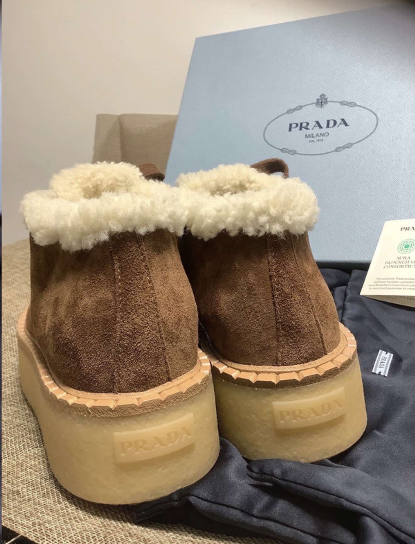 Prada čižmičky