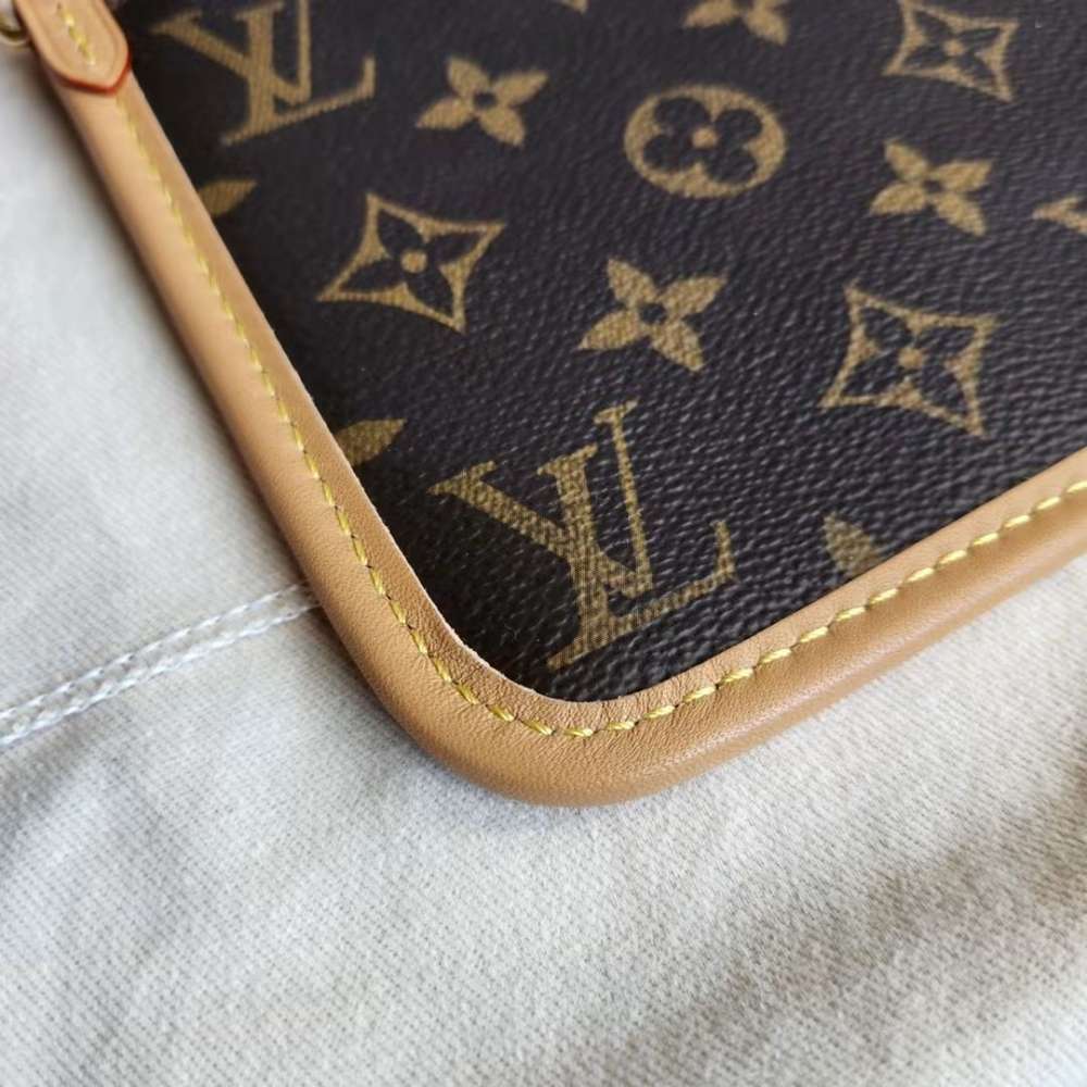 Pochette LV