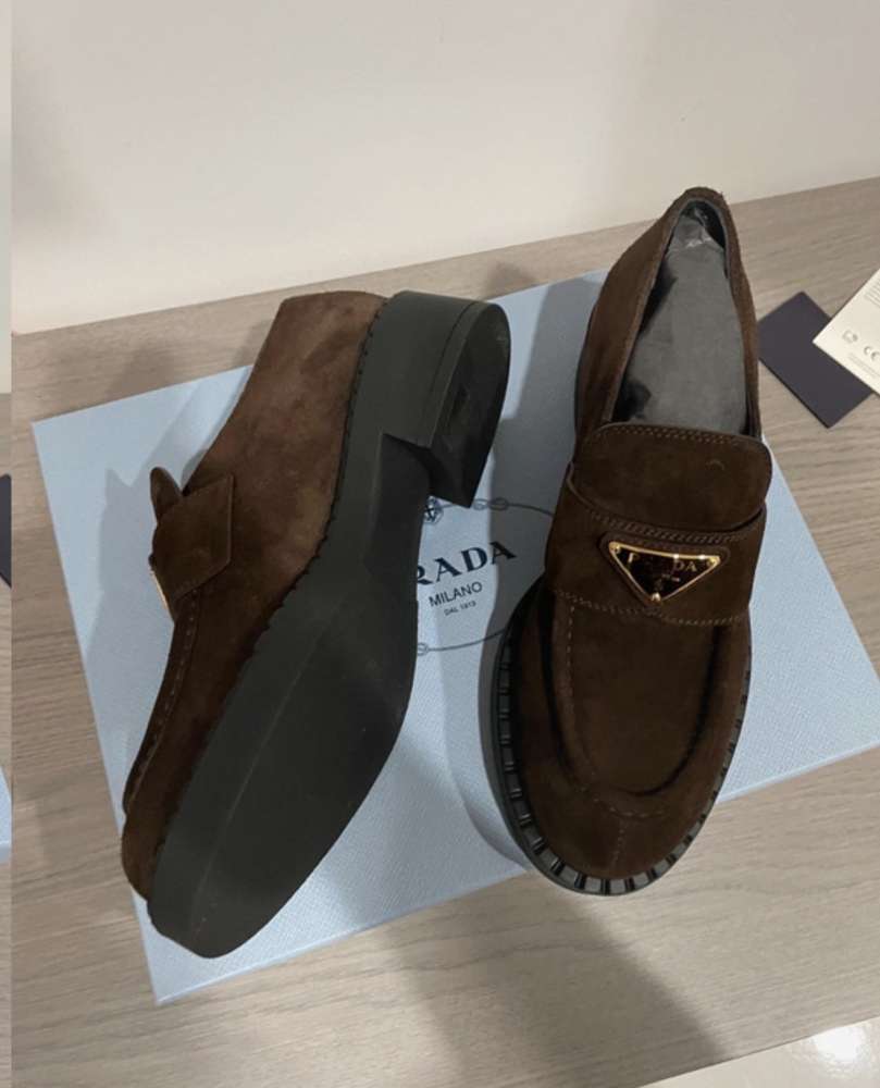 Prada mokasinky
