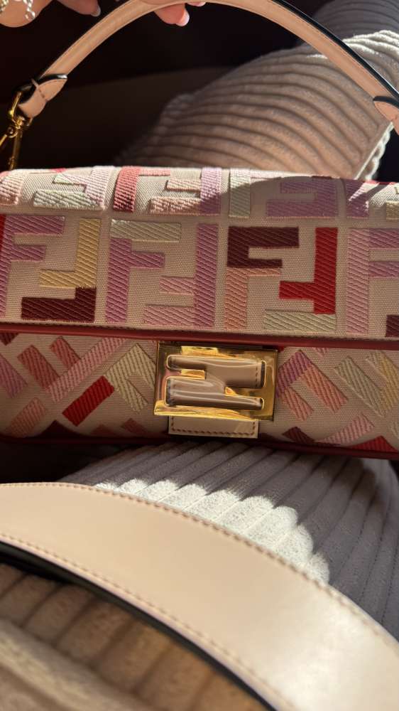 Fendi Baguette