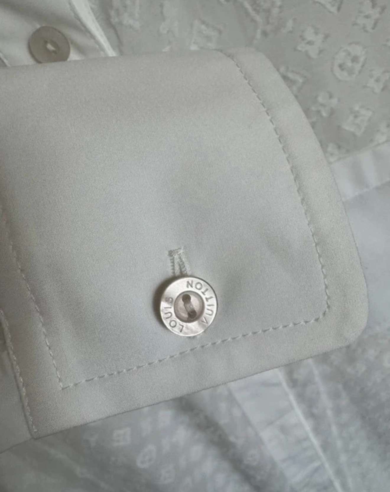Louis Vuitton košeľa