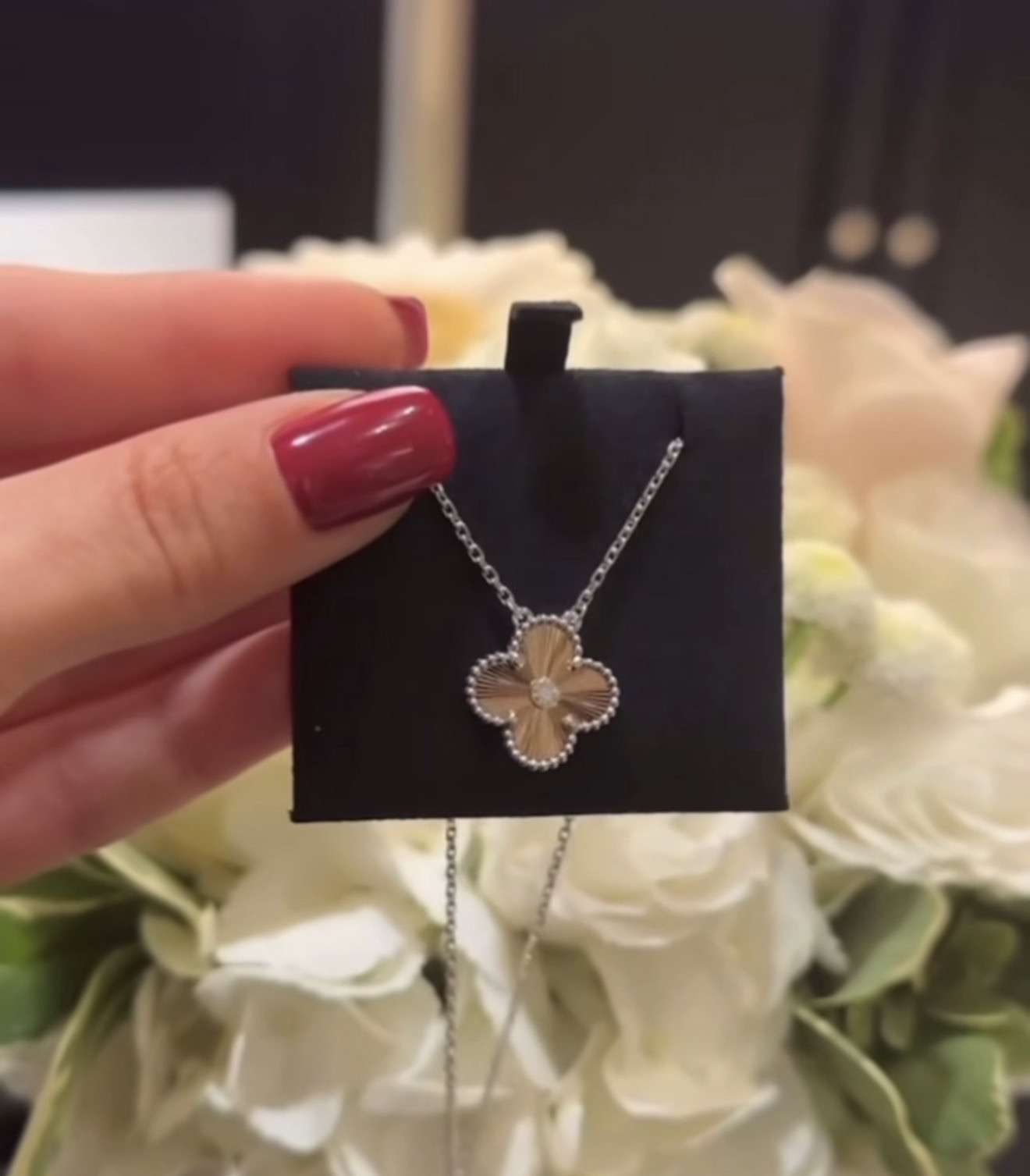 Van Cleef arpels limitka 2024