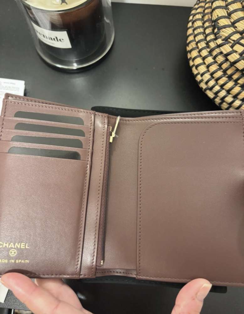 Chanel agenda