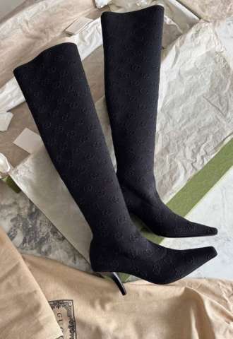 https://www.vipluxury.sk/Gucci strečové čižmy