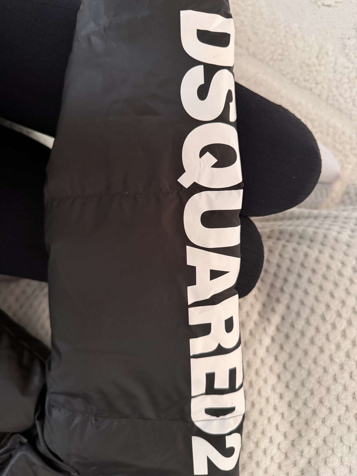 Péřová bunda DSQUARED2
