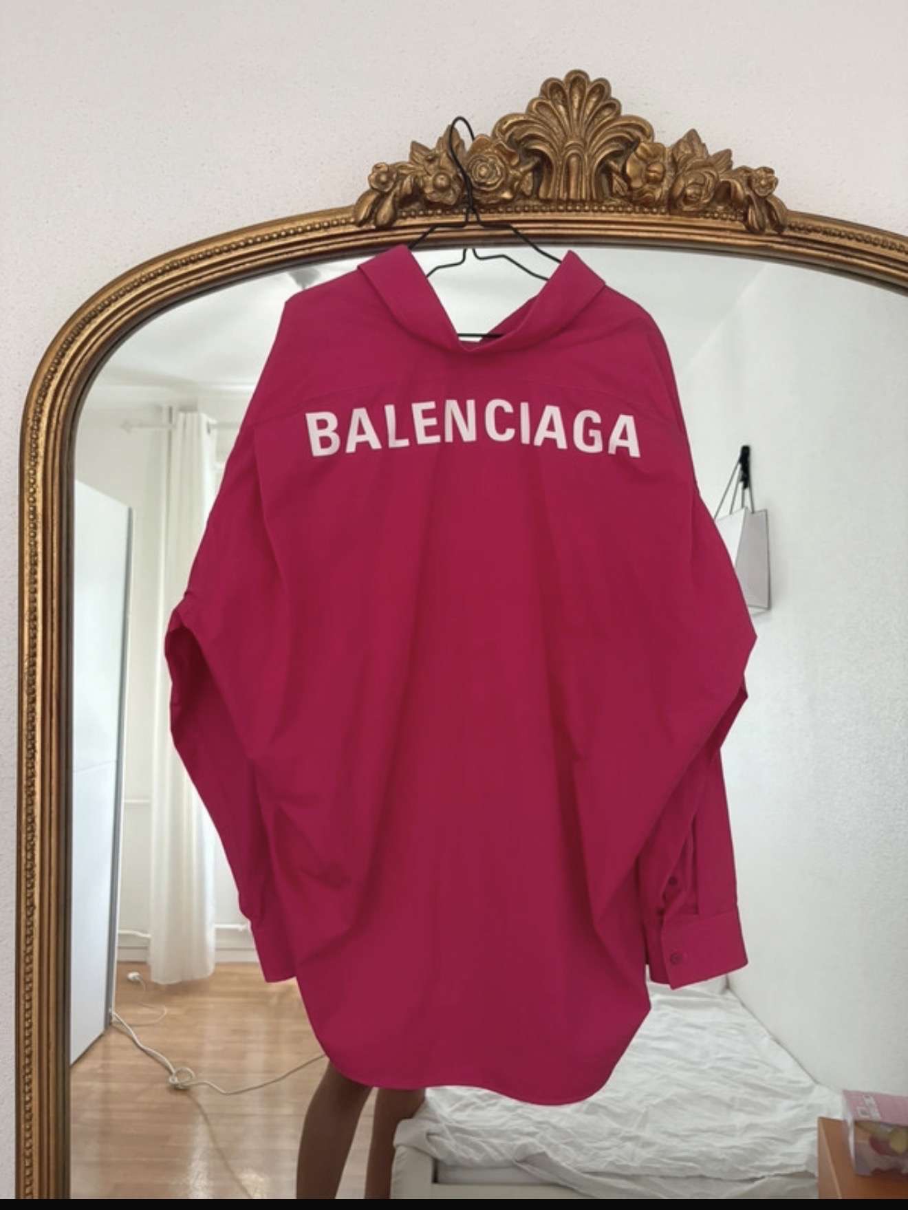 Balenciaga košeľa
