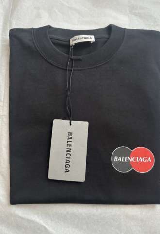 https://www.vipluxury.sk/Balenciaga tričko