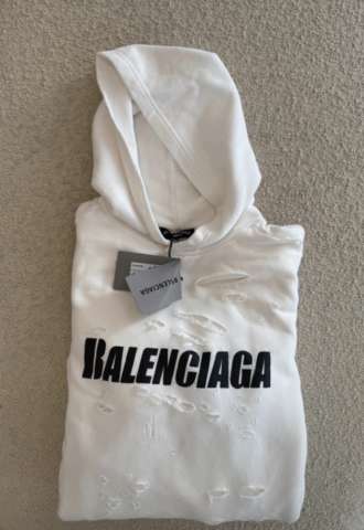 https://www.vipluxury.sk/Balenciaga mikina