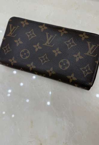 https://www.vipluxury.sk/Louis Vuitton Zippy wallet monogram canvas penazenka