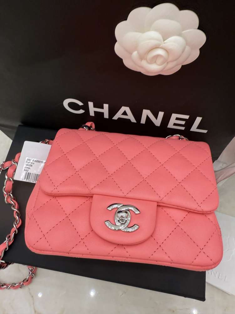 Chanel mini flap bag- kabelka