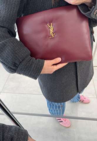https://www.vipluxury.sk/YSL clutch