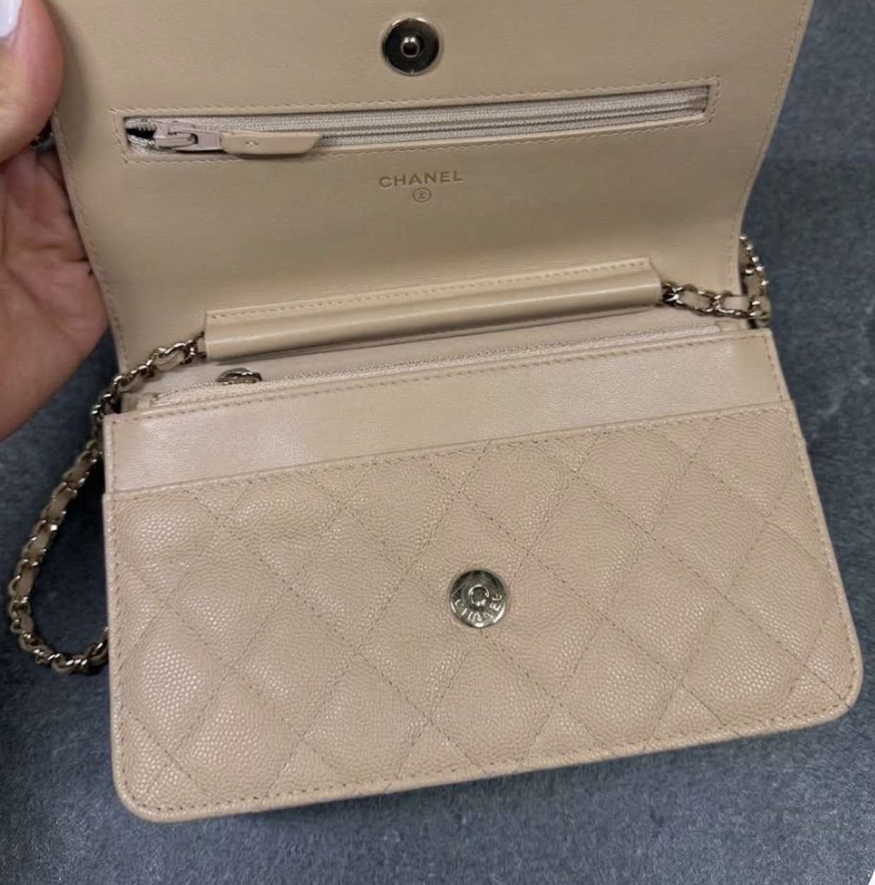 Chanel woc caviar