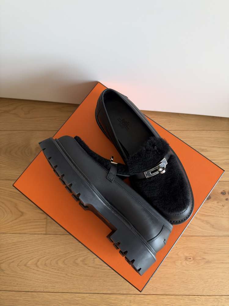 Hermes icone loafer leather fur