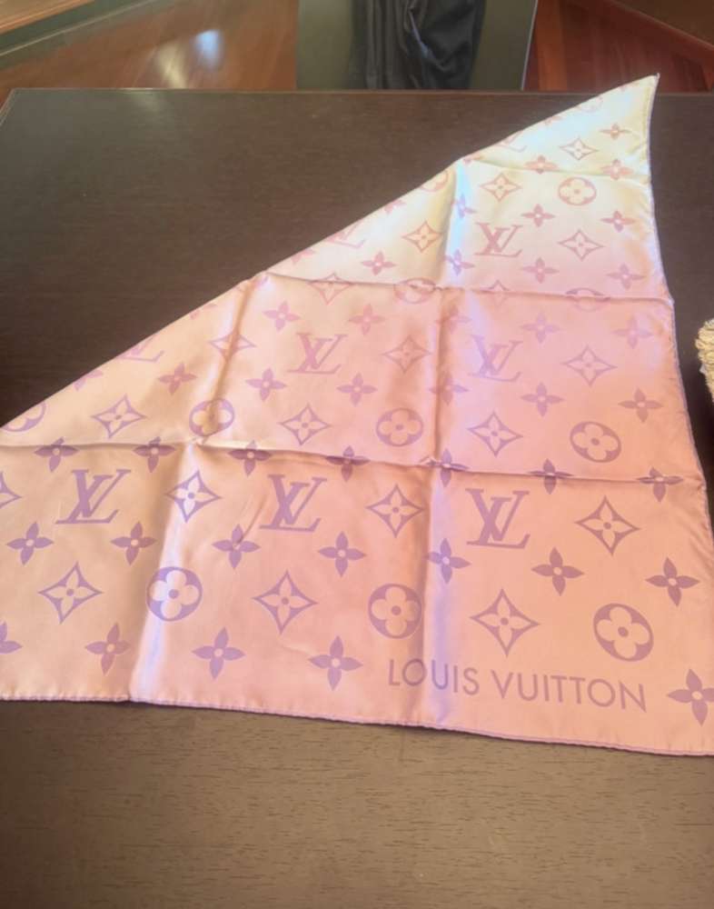 Louis Vuitton šatka