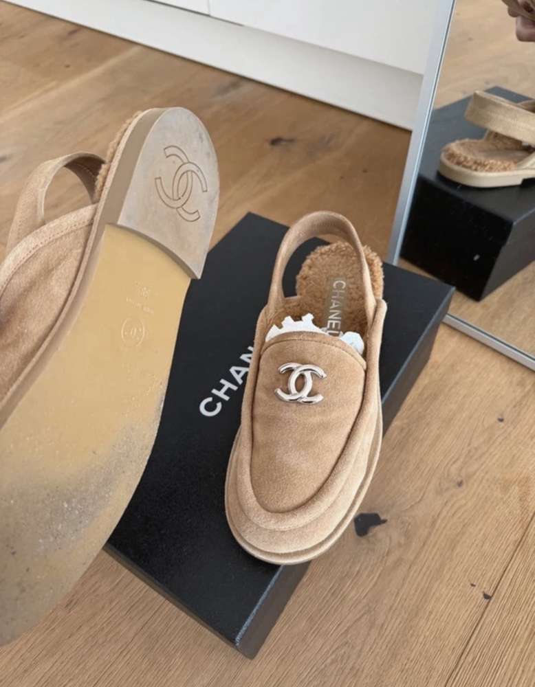 Chanel mokasinky