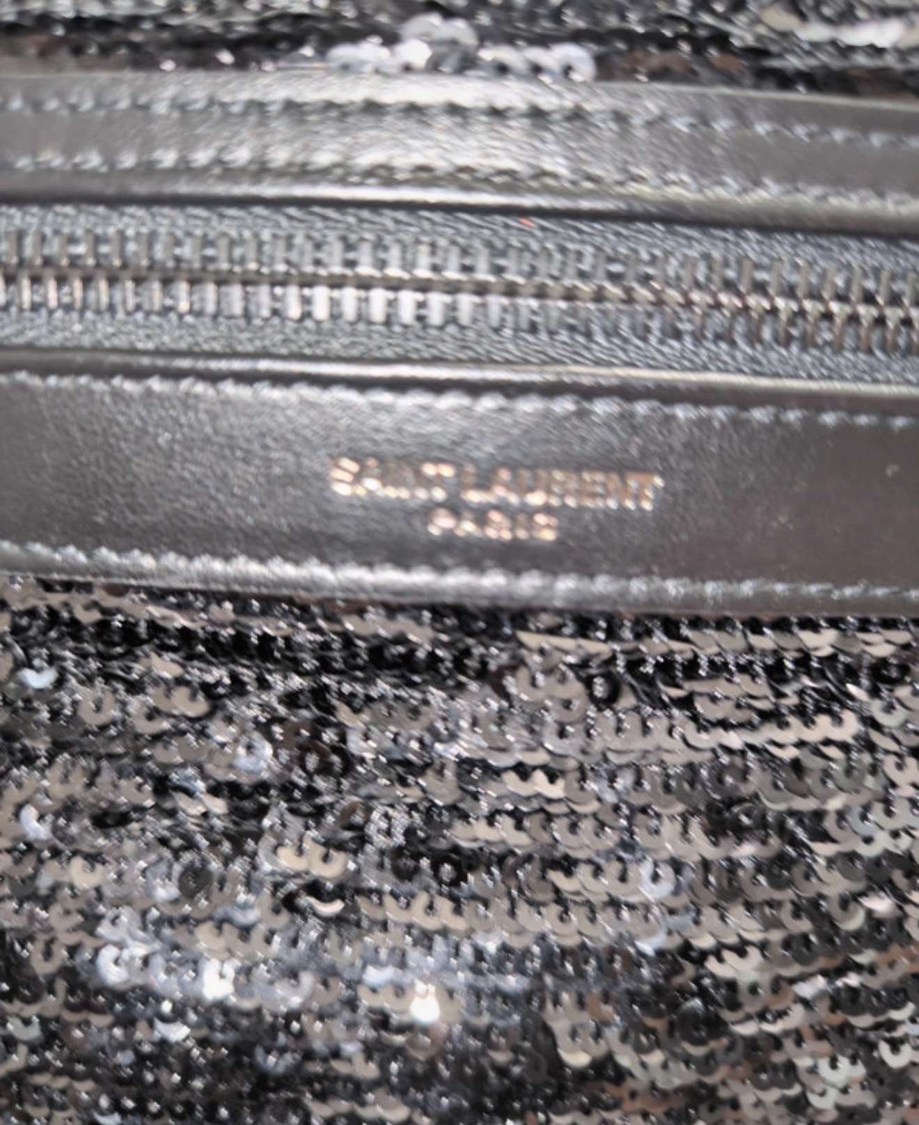 YSL ruksak