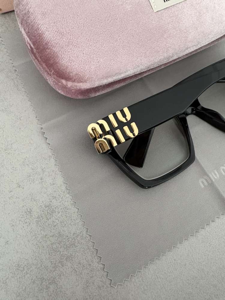 Miu Miu dioptrické okuliare ako nové ❤️