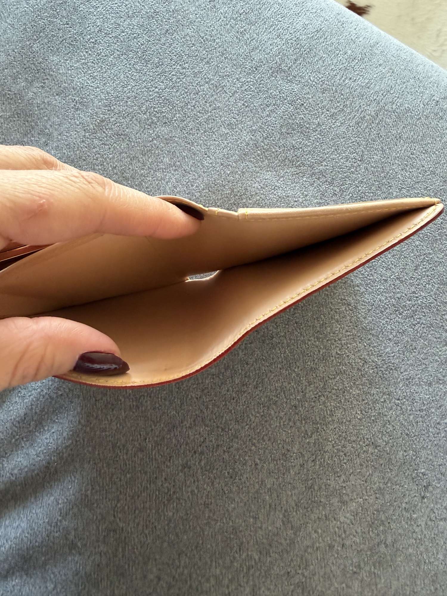 Louis Vuitton penazenka
