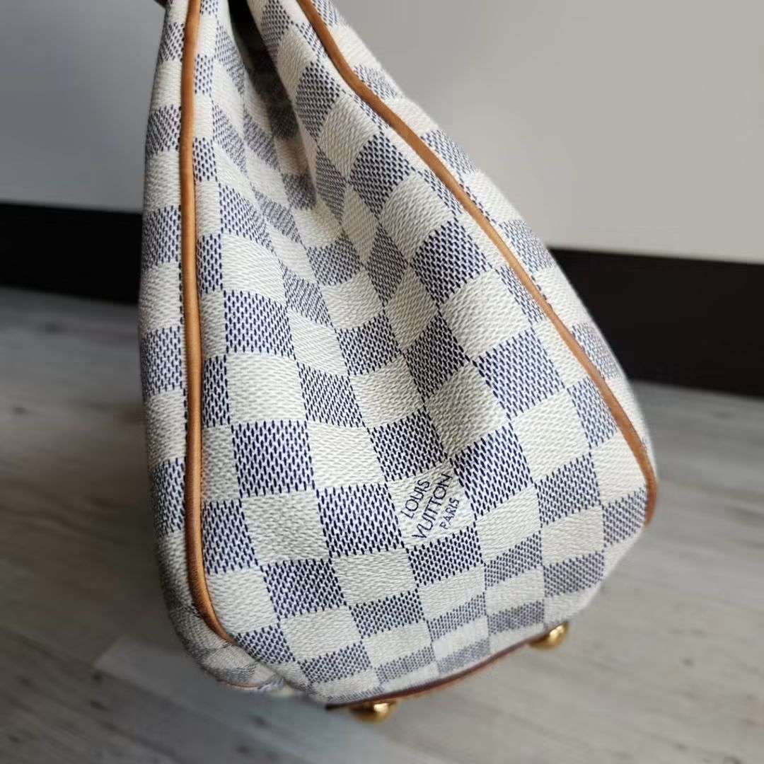 Louis Vuitton Galliera PM