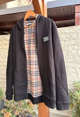https://www.vipluxury.sk/Burberry mikina