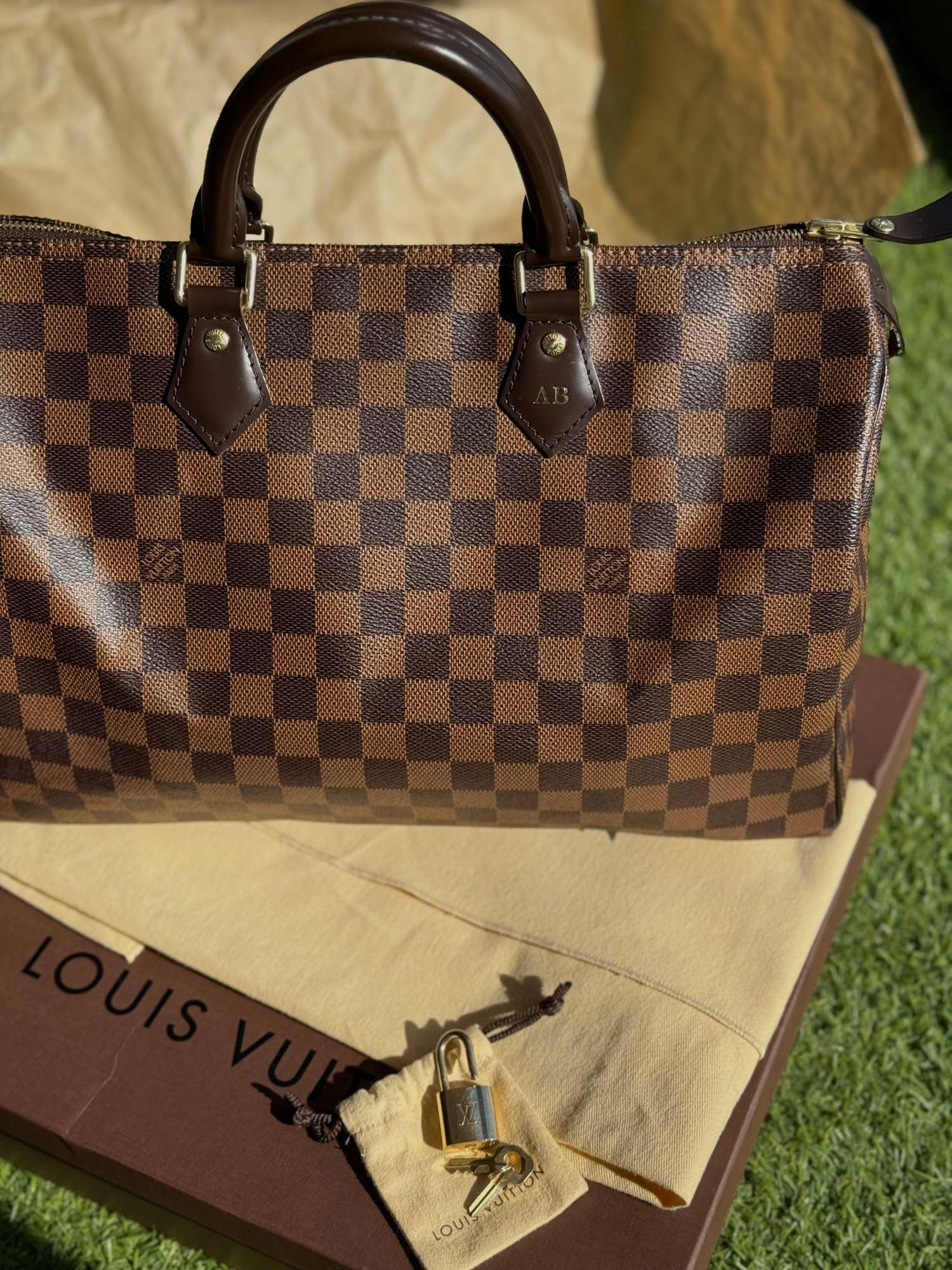 Louis Vuitton Speedy 35