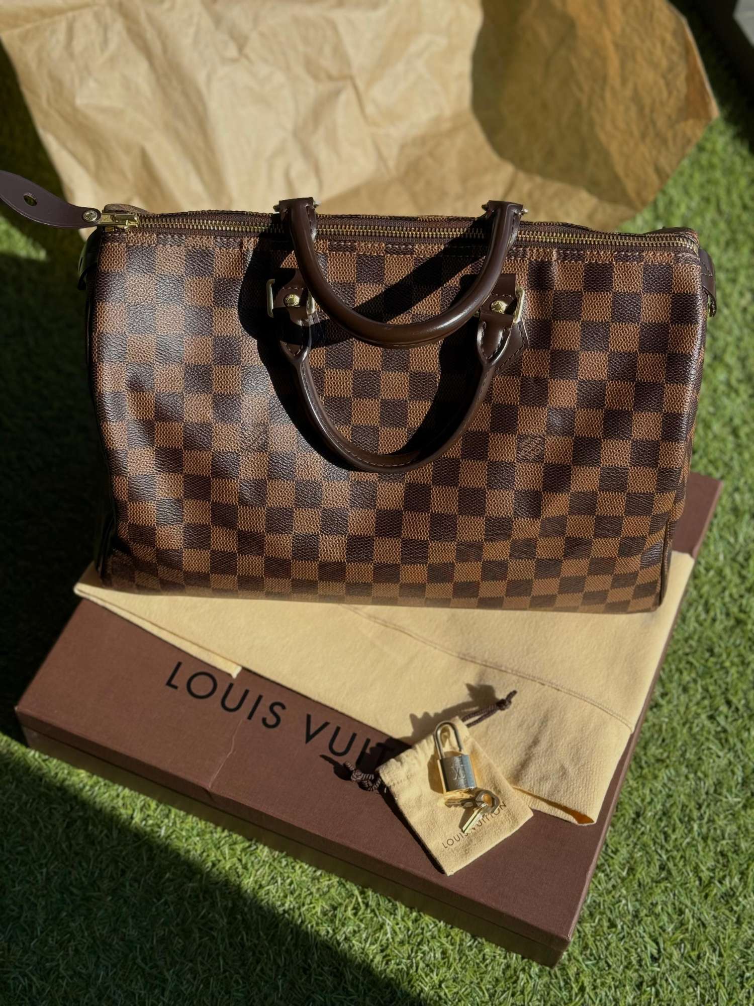 Louis Vuitton Speedy 35