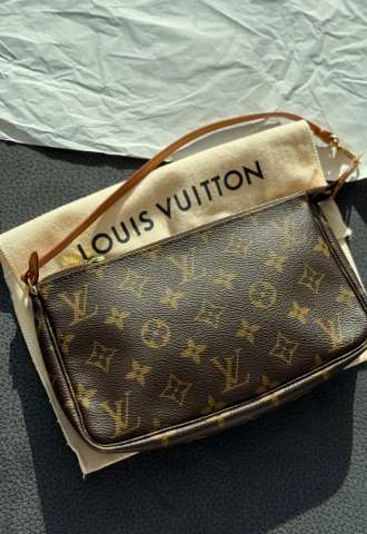 https://www.vipluxury.sk/Louis Vuitton Pochette vintage