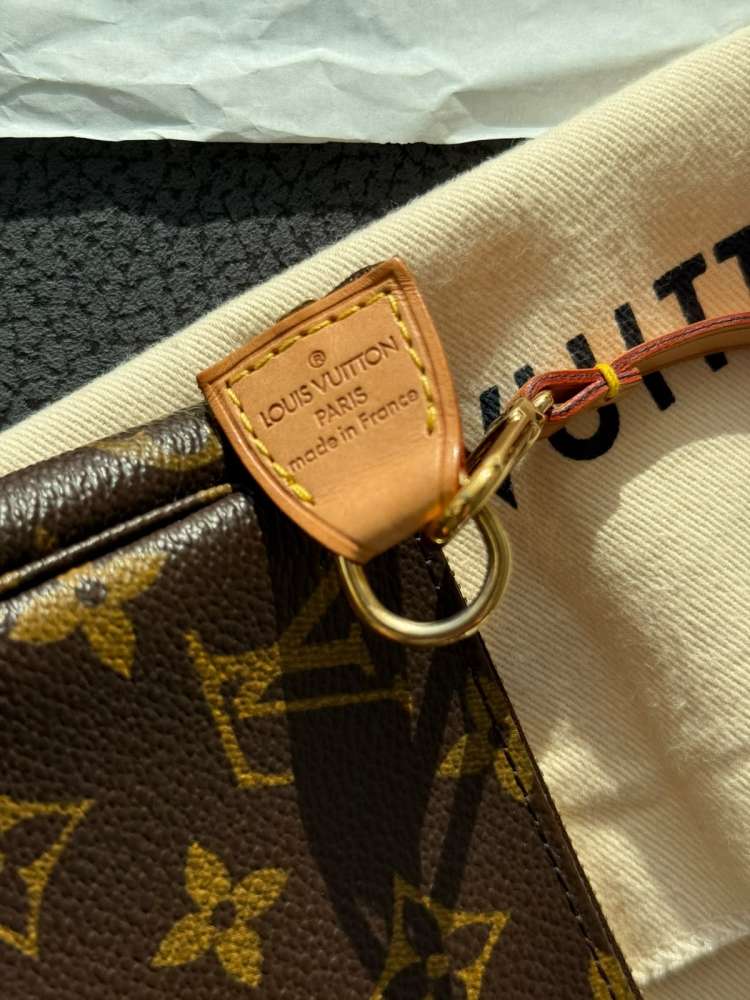Louis Vuitton Pochette vintage