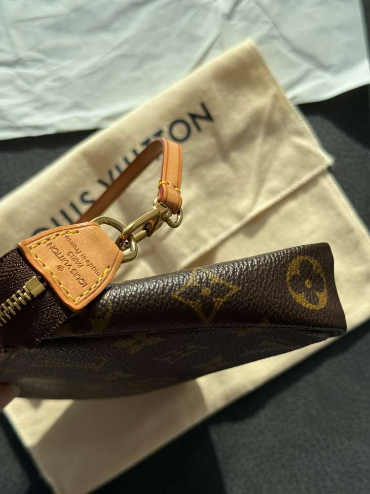 Louis Vuitton Pochette vintage