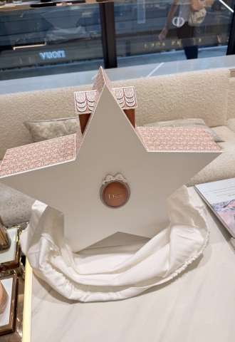 https://www.vipluxury.sk/Dior adventný kalendar