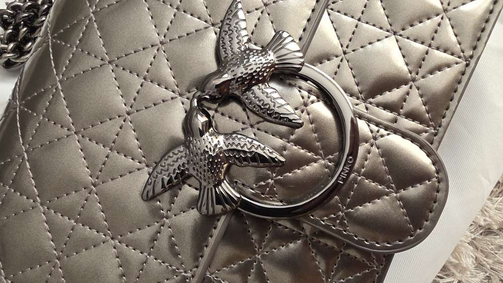 Pinko Love Click