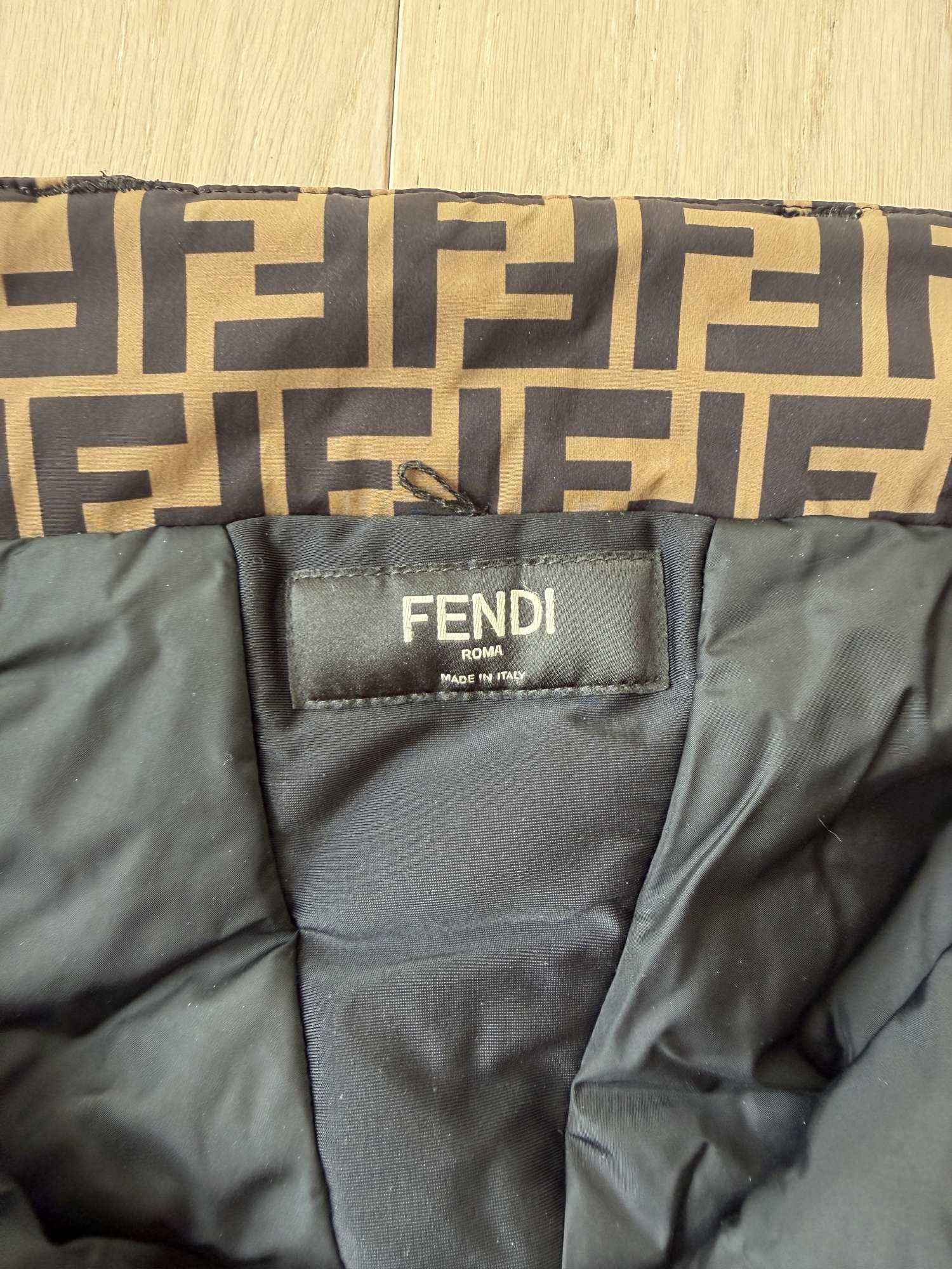 Fendi lyžiarske nohavice