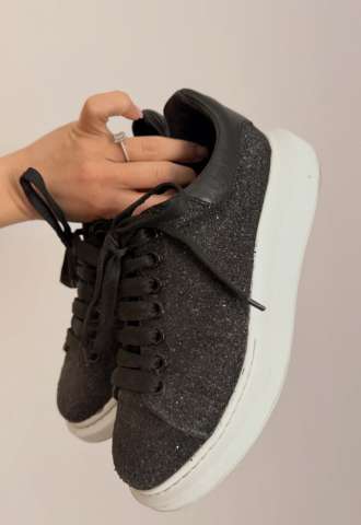 https://www.vipluxury.sk/Alexander McQueen
