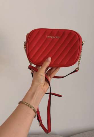 https://www.vipluxury.sk/Kabelka Michael Kors