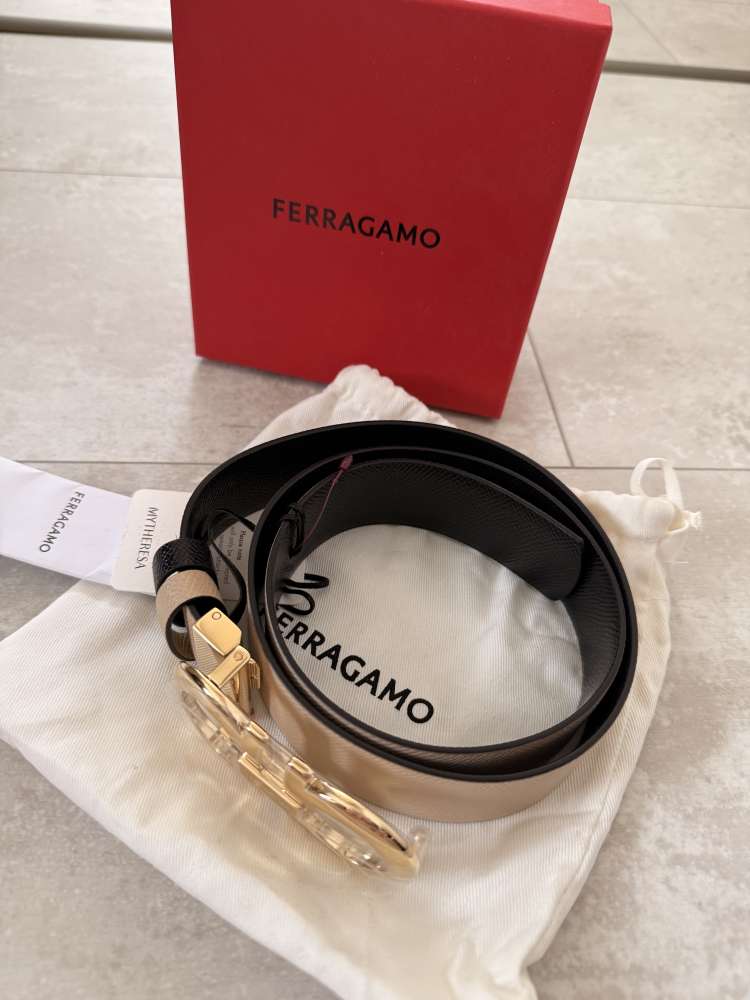 Salvatore Ferragamo obojstranny opasok