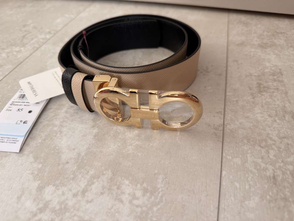 Salvatore Ferragamo obojstranny opasok
