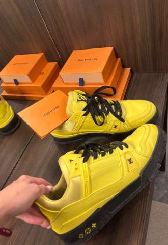 https://www.vipluxury.sk/Louis Vuitton tenisky