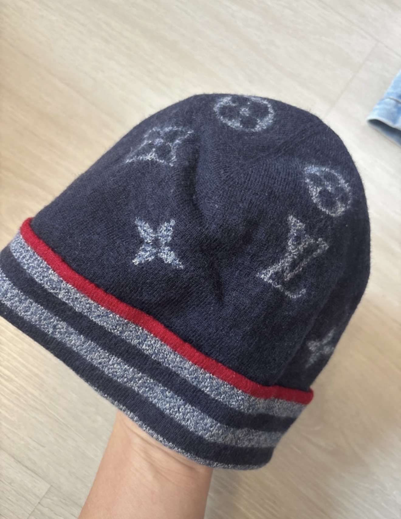Louis vuitton čiapka