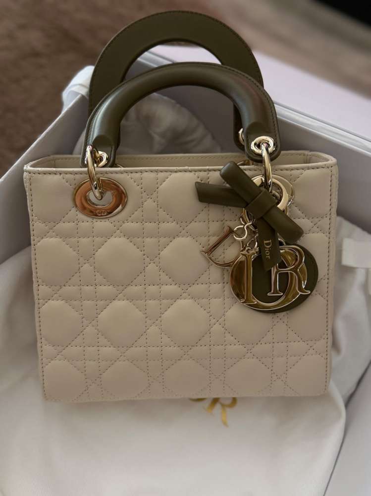 Luxusná kabelka Lady Dior 🤍✨