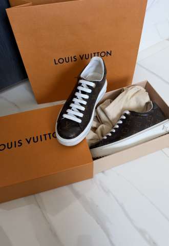 https://www.vipluxury.sk/Louis Vuittn Time Out tenisky