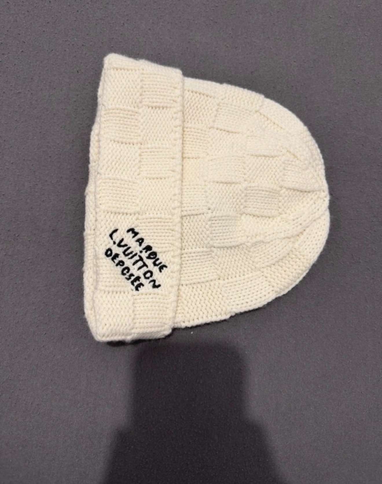 Louis Vuitton čiapka