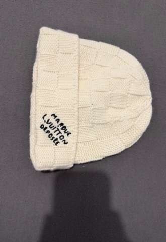 https://www.vipluxury.sk/Louis Vuitton čiapka