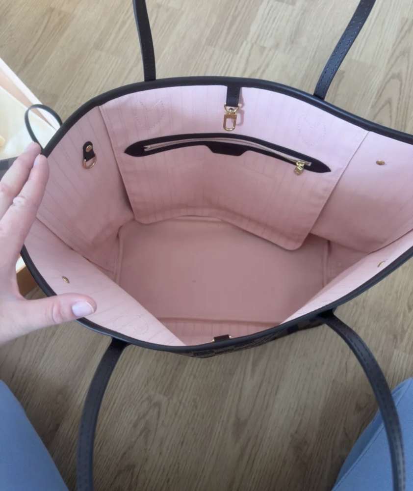 Louis Vuitton Neverfull MM