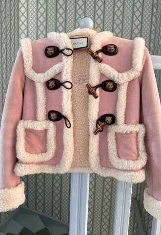 https://www.vipluxury.sk/Gucci Bunda