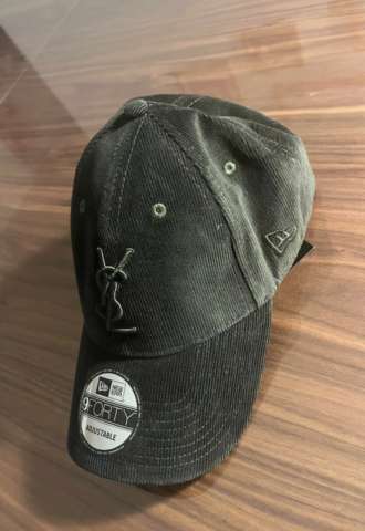 https://www.vipluxury.sk/Ysl šiltovka