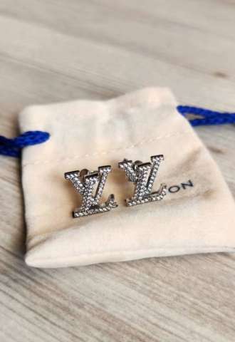 https://www.vipluxury.sk/Louis Vuitton Nausnice