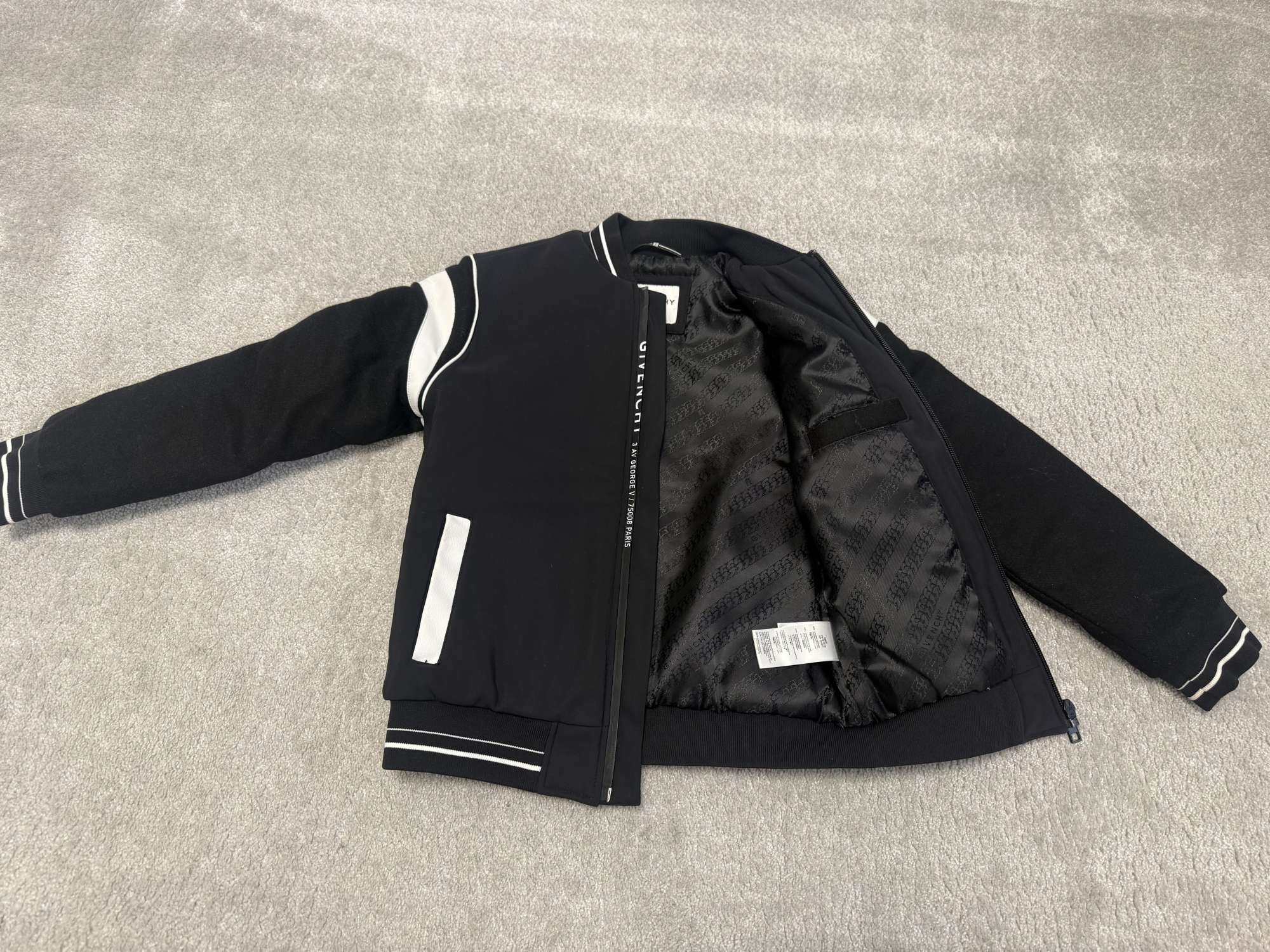 Givenchy detska bombera velkost 8