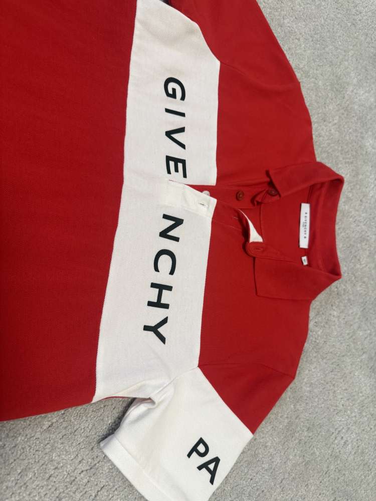 Givenchy juniorske tricko velkost 12+