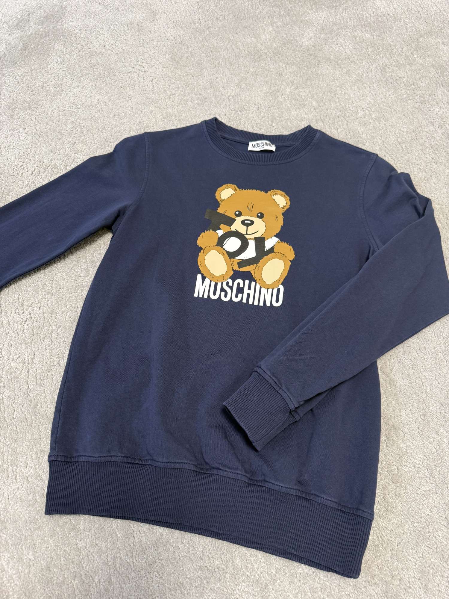 Moschino detska mikina velkost 14